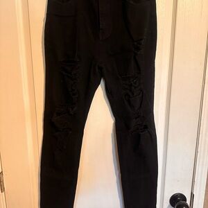 Black Distressed Skinny Jeans